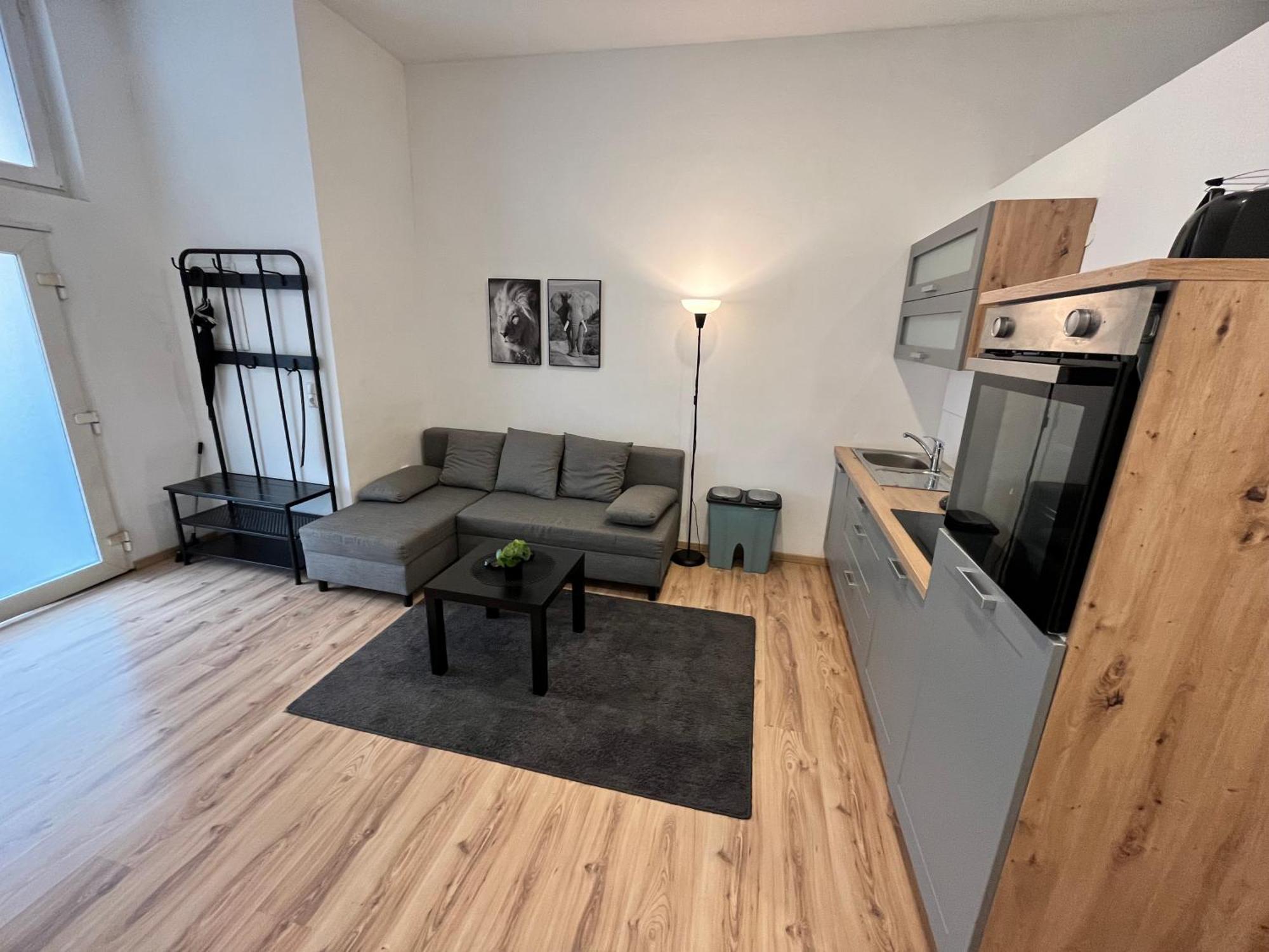 Apartment Central 10B 40Qm Wi-Fi Free Parking Calm Back House دورتموند المظهر الخارجي الصورة