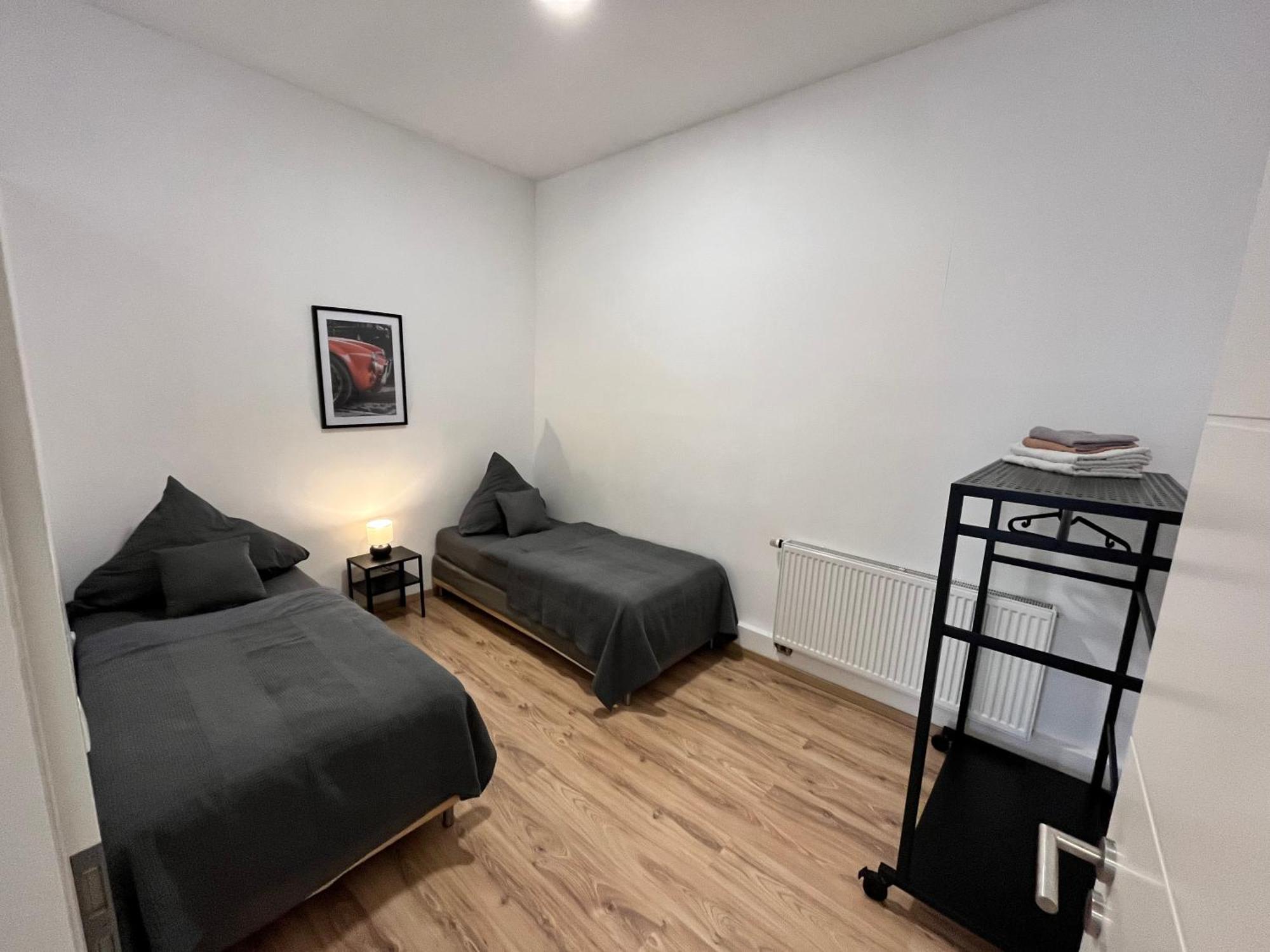 Apartment Central 10B 40Qm Wi-Fi Free Parking Calm Back House دورتموند المظهر الخارجي الصورة