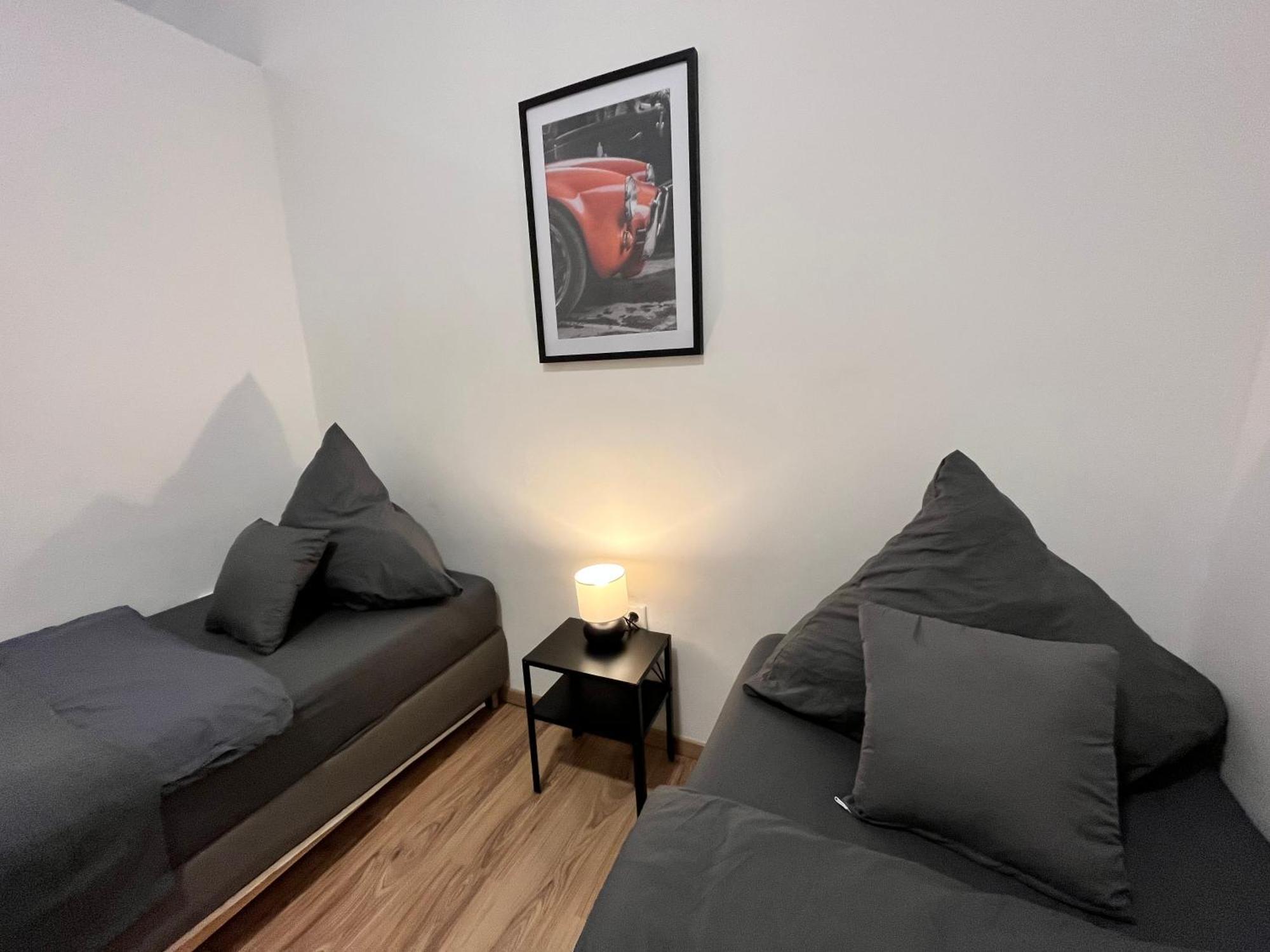 Apartment Central 10B 40Qm Wi-Fi Free Parking Calm Back House دورتموند المظهر الخارجي الصورة